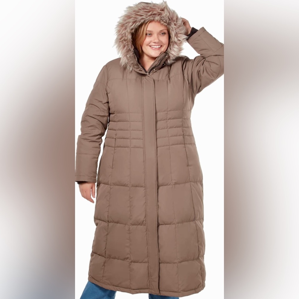 Full Length Down - Never Worn, Light XXL 2X Women’s Winter Coat Free Country
